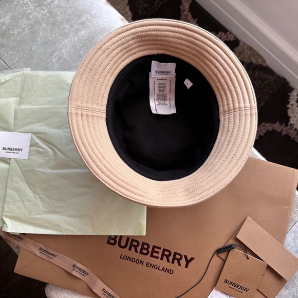 Burberry Cotton Bucket Hat - Picture 4 of 6